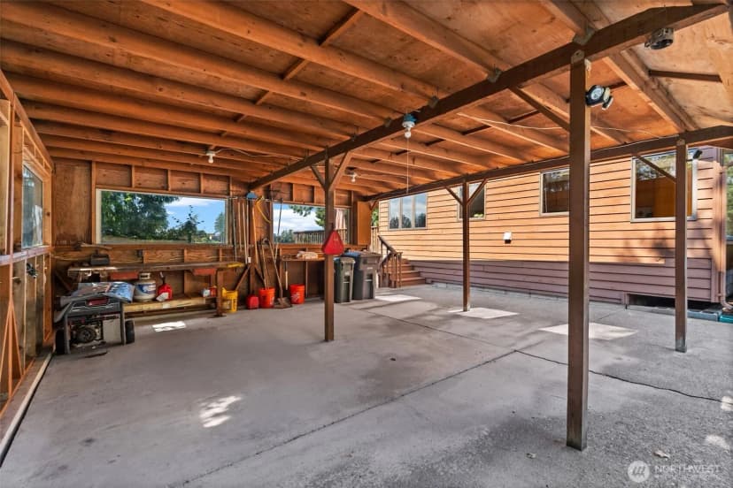 Property photo for 2606 214th Avenue E, Lake Tapps photo 38