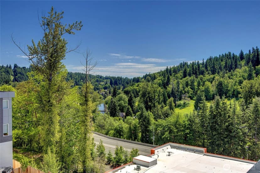 Property photo for 8904 Ne 173rd Place #b, Bothell photo 10