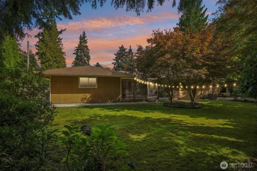 Property photo for 12405 Ne 112th Street, Kirkland photo 39