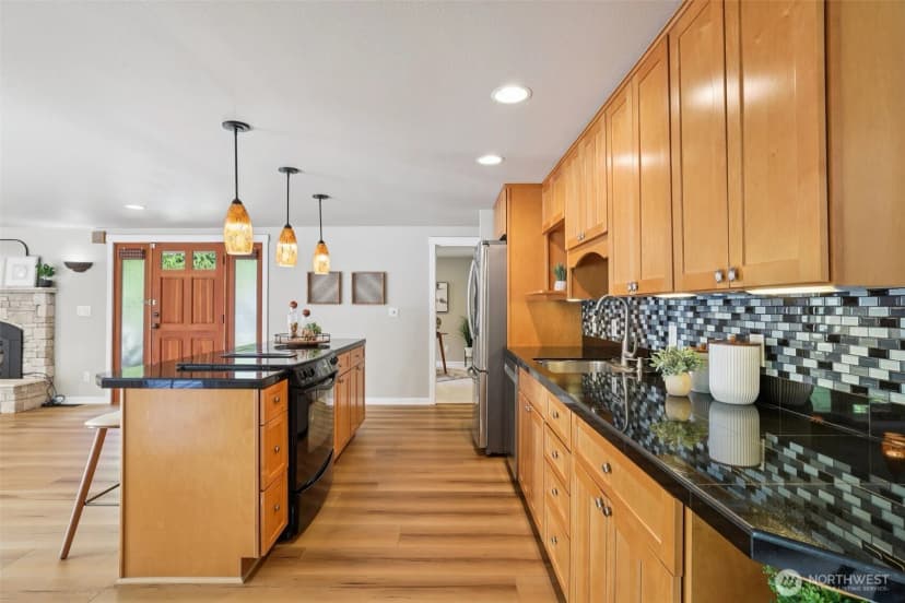 Property photo for 12405 Ne 112th Street, Kirkland photo 11