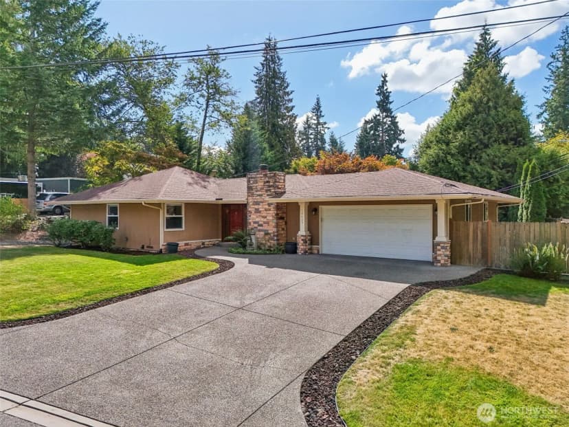 Property photo for 12405 Ne 112th Street, Kirkland