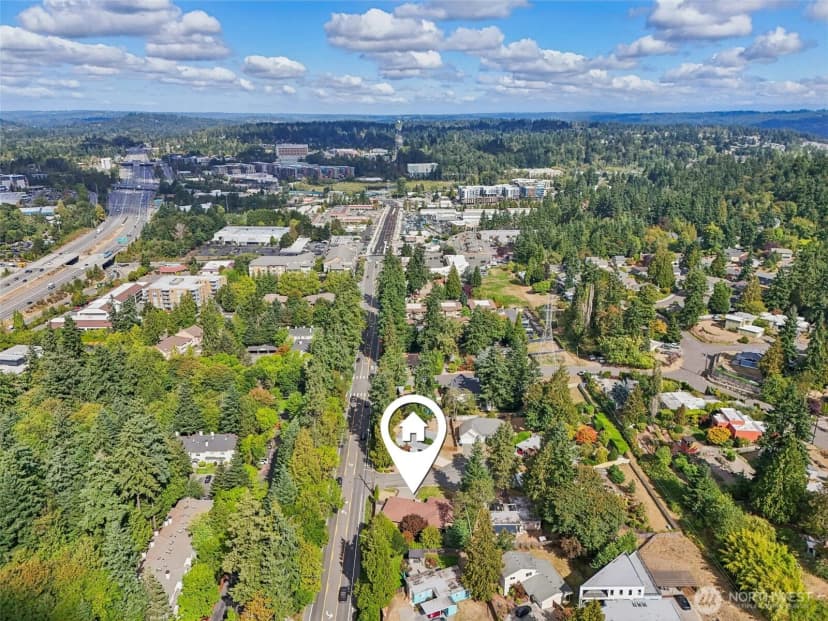 Property photo for 12405 Ne 112th Street, Kirkland photo 38