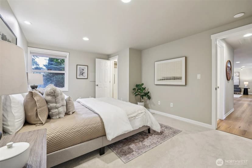 Property photo for 12405 Ne 112th Street, Kirkland photo 20