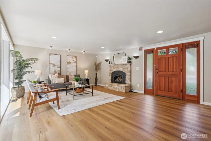 Property photo for 12405 Ne 112th Street, Kirkland photo 6
