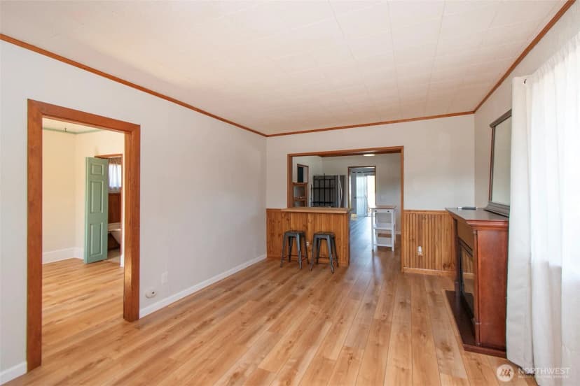 Property photo for 1309 W 6th Street, Port Angeles photo 8