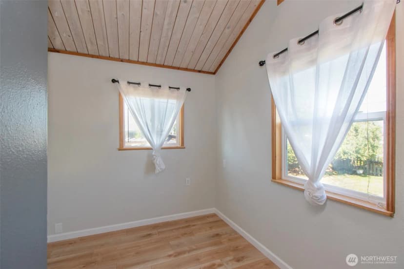 Property photo for 1309 W 6th Street, Port Angeles photo 22