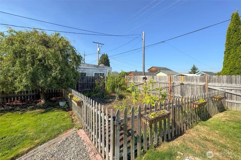 Property photo for 1309 W 6th Street, Port Angeles photo 34