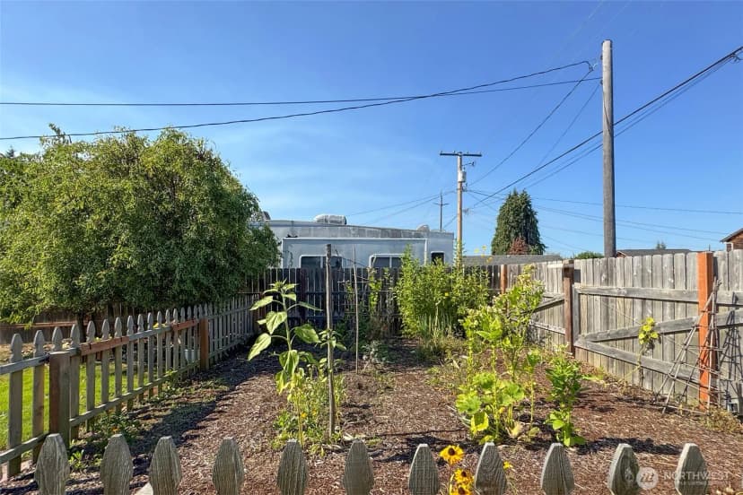 Property photo for 1309 W 6th Street, Port Angeles photo 35