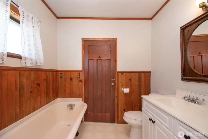 Property photo for 1309 W 6th Street, Port Angeles photo 17