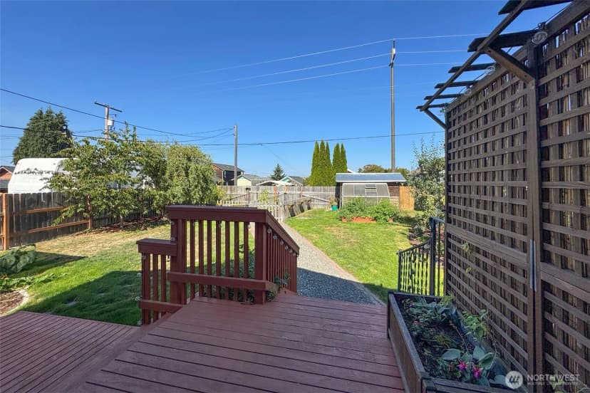 Property photo for 1309 W 6th Street, Port Angeles photo 27