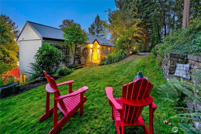 Property photo for 1522 E Interlaken Boulevard, Seattle photo 30
