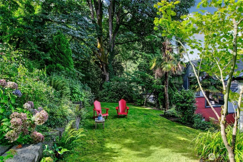 Property photo for 1522 E Interlaken Boulevard, Seattle photo 34
