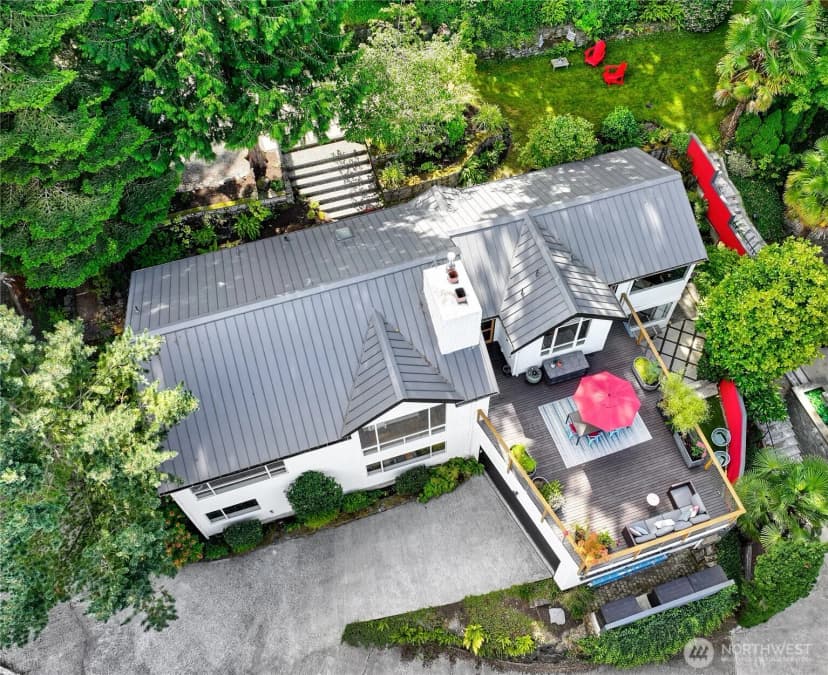 Property photo for 1522 E Interlaken Boulevard, Seattle photo 35