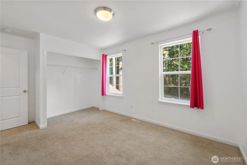 Property photo for 2704 196th Avenue Sw, Lakebay photo 18