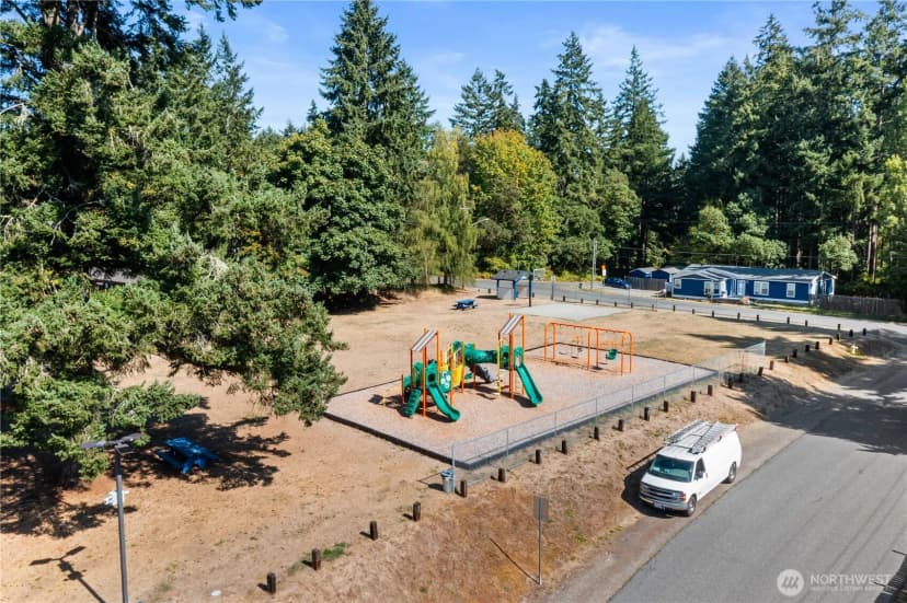 Property photo for 2704 196th Avenue Sw, Lakebay photo 27