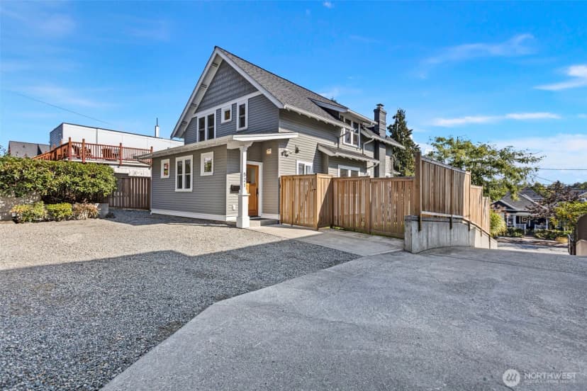 Property photo for 521 - 519 20th Avenue, Seattle photo 25