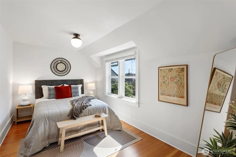 Property photo for 521 - 519 20th Avenue, Seattle photo 17