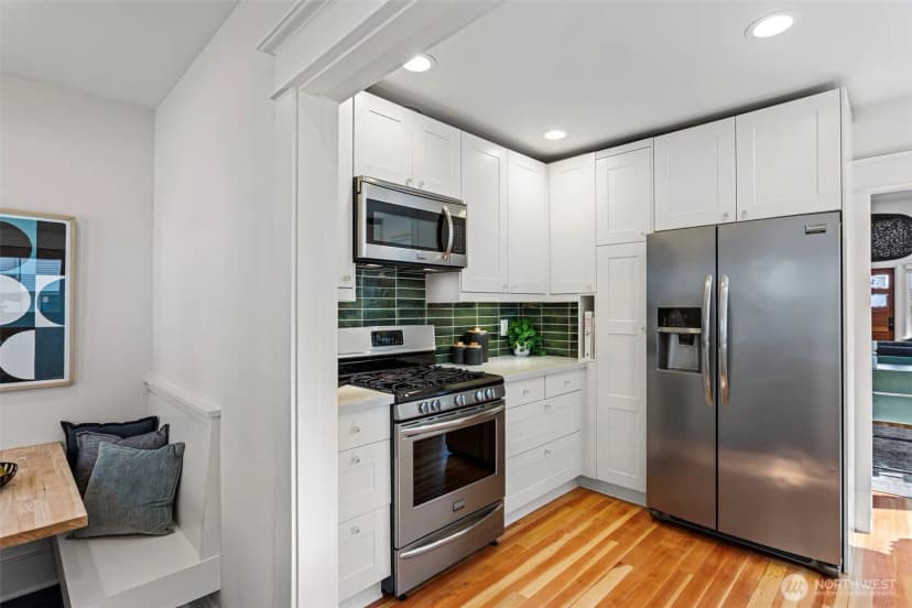 Property photo for 521 - 519 20th Avenue, Seattle photo 11