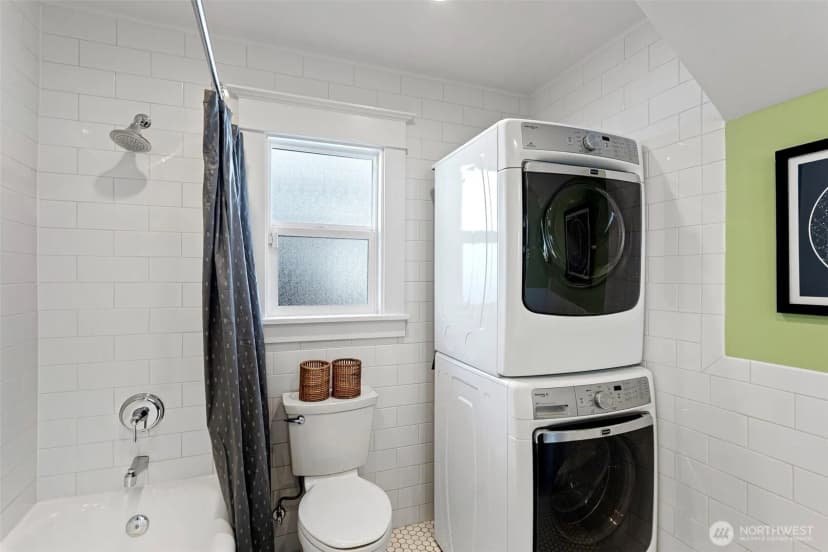 Property photo for 521 - 519 20th Avenue, Seattle photo 14