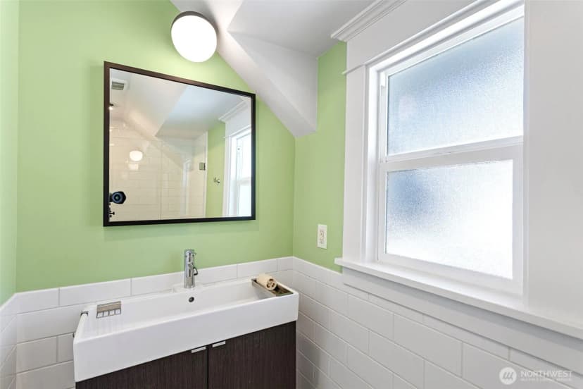 Property photo for 521 - 519 20th Avenue, Seattle photo 19