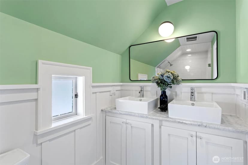 Property photo for 521 - 519 20th Avenue, Seattle photo 22
