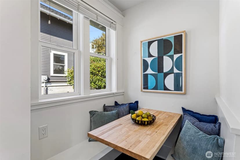 Property photo for 521 - 519 20th Avenue, Seattle photo 12
