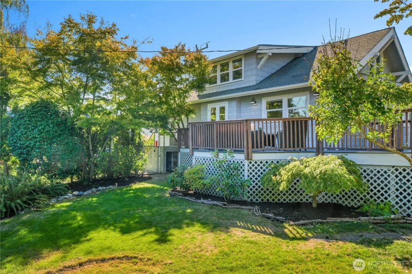 Property photo for 3702 Sw Cloverdale Street, Seattle photo 27