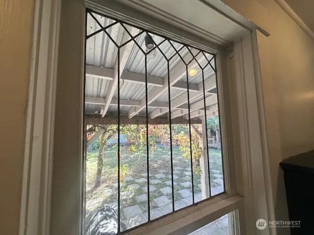 Property photo for 9302 Dekoven Drive Sw, Lakewood photo 9