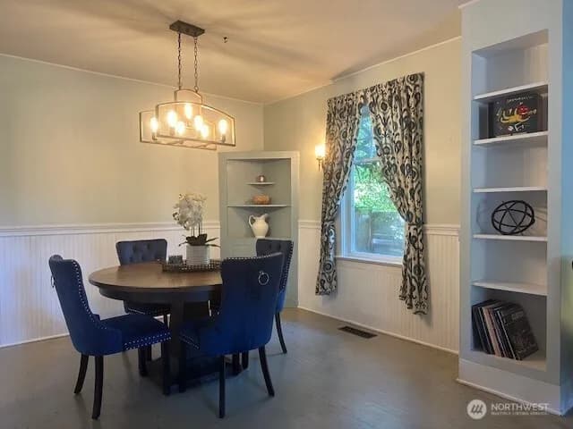 Property photo for 9302 Dekoven Drive Sw, Lakewood photo 7