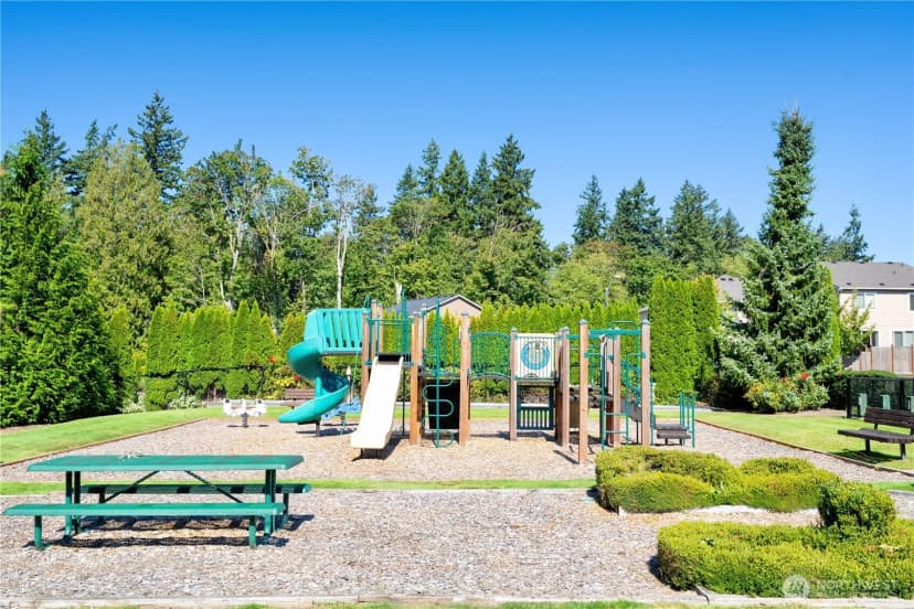 Property photo for 20140 84th Place Ne, Bothell photo 29