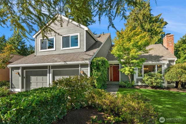 Property photo for 15029 66th Court Ne, Kenmore