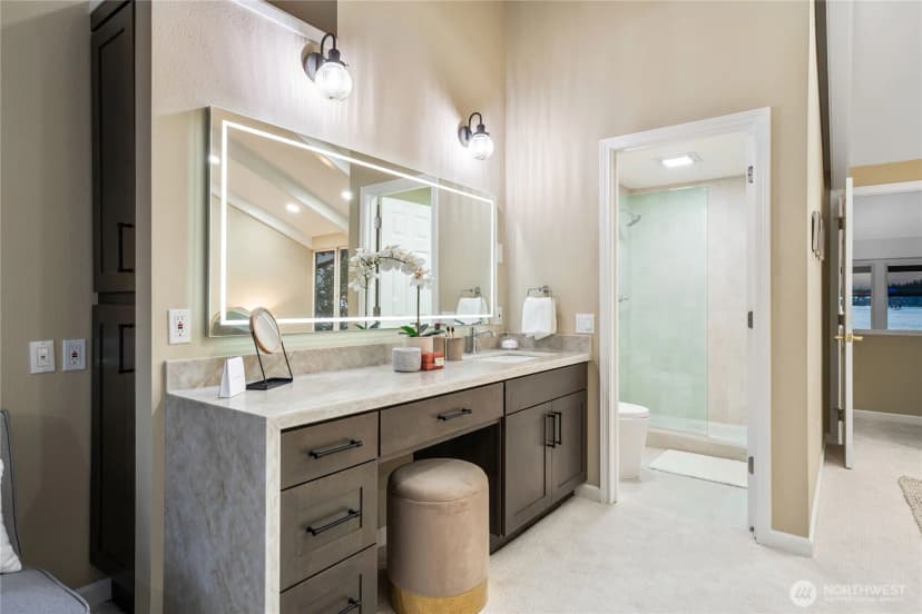 Property photo for 106 Cascade Key, Bellevue photo 32