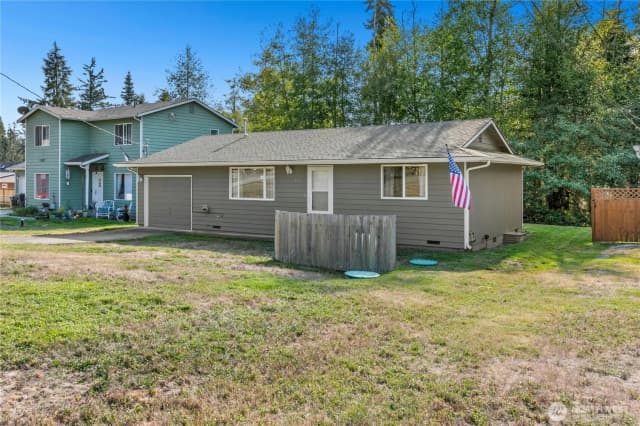 Property photo for 1216 Rickover Drive, Coupeville photo 2