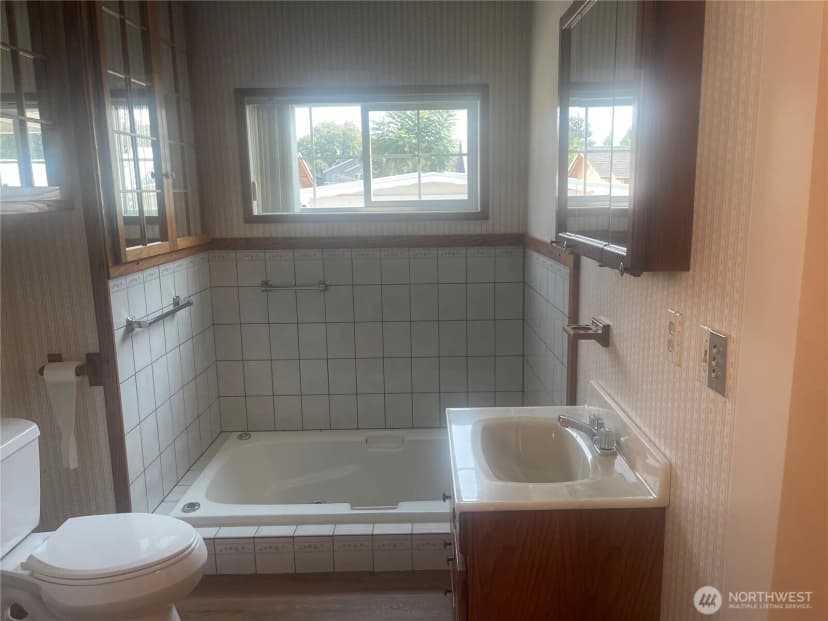 Property photo for 309 Birch Street S, Omak photo 19