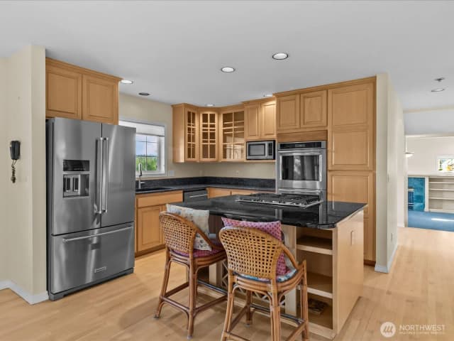 Property photo for 100 E Old Winery Road, Shelton photo 5