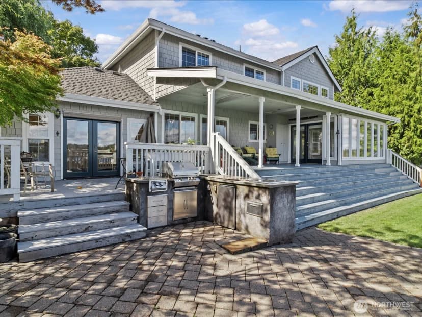 Property photo for 100 E Old Winery Road, Shelton photo 4
