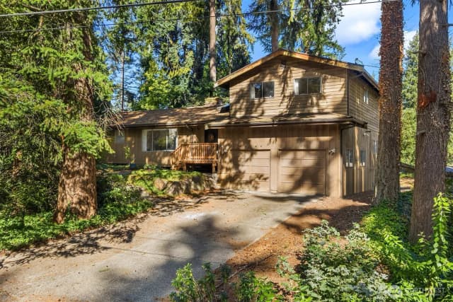 Property photo for 16142 Se 42nd Place, Bellevue
