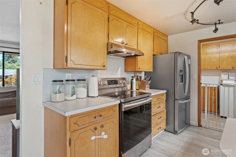 Property photo for 12512 146th Street E, Puyallup photo 8