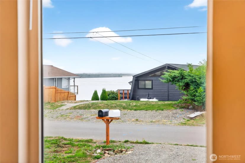 Property photo for 3758 Sinclair Drive, Ferndale photo 19