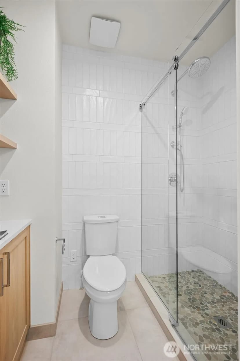 Property photo for 13015 Ne 113th Street, Kirkland photo 14