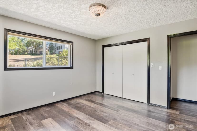 Property photo for 2445 W Lynnwood Drive, Longview photo 14