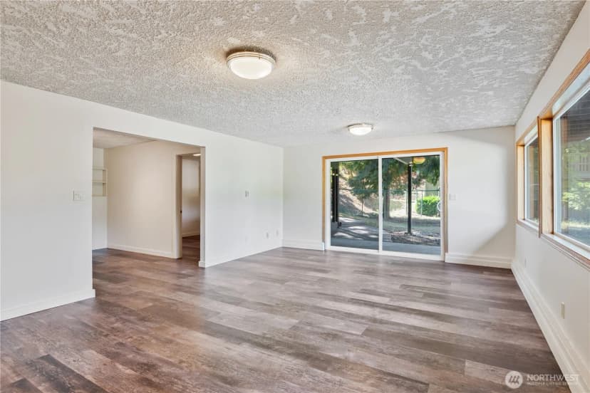 Property photo for 2445 W Lynnwood Drive, Longview photo 25