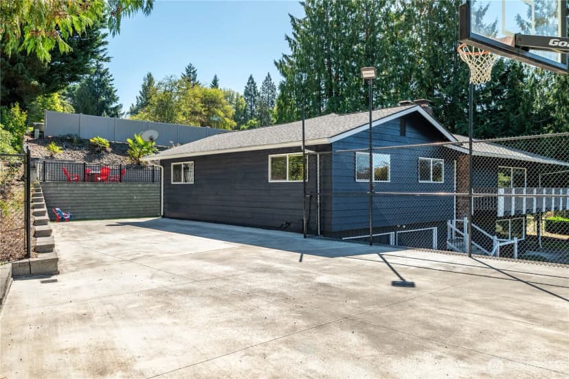 Property photo for 2445 W Lynnwood Drive, Longview photo 36