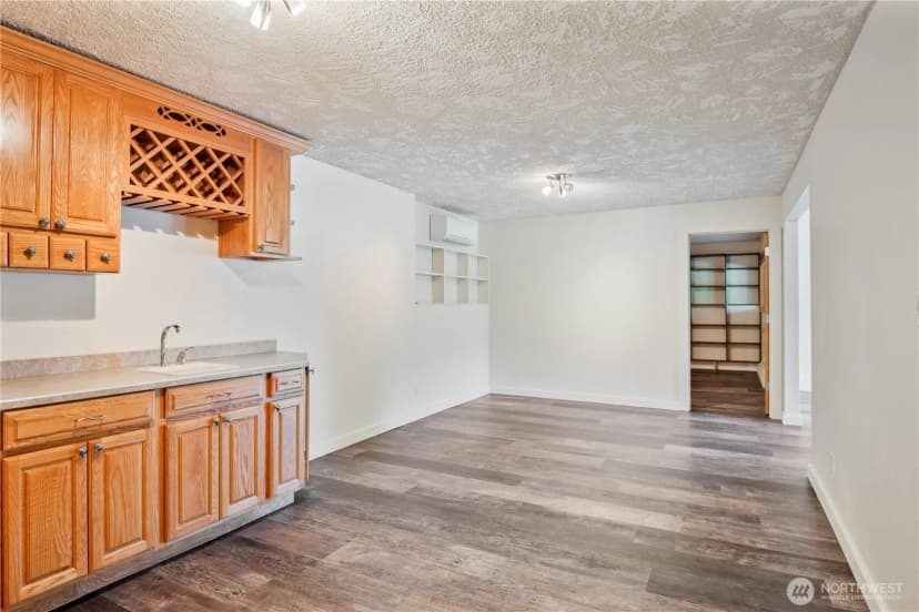 Property photo for 2445 W Lynnwood Drive, Longview photo 20