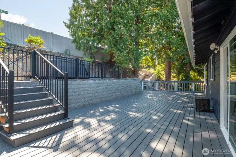 Property photo for 2445 W Lynnwood Drive, Longview photo 31