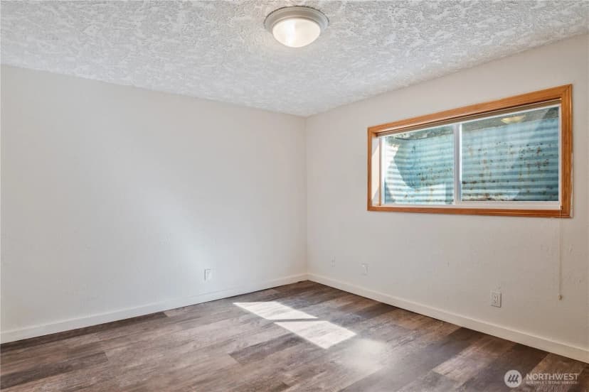 Property photo for 2445 W Lynnwood Drive, Longview photo 28