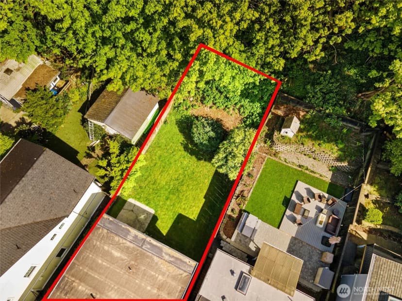 Property photo for 1588 Alki Avenue Sw, Seattle photo 39