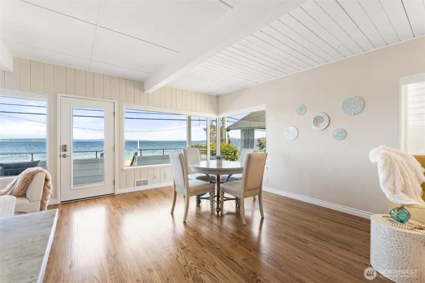 Property photo for 1588 Alki Avenue Sw, Seattle photo 10