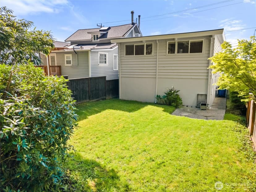 Property photo for 1588 Alki Avenue Sw, Seattle photo 38