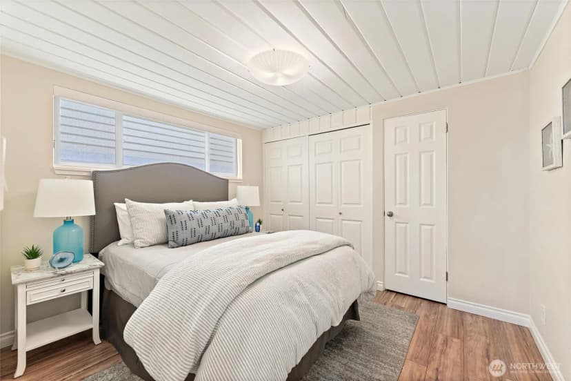 Property photo for 1588 Alki Avenue Sw, Seattle photo 32